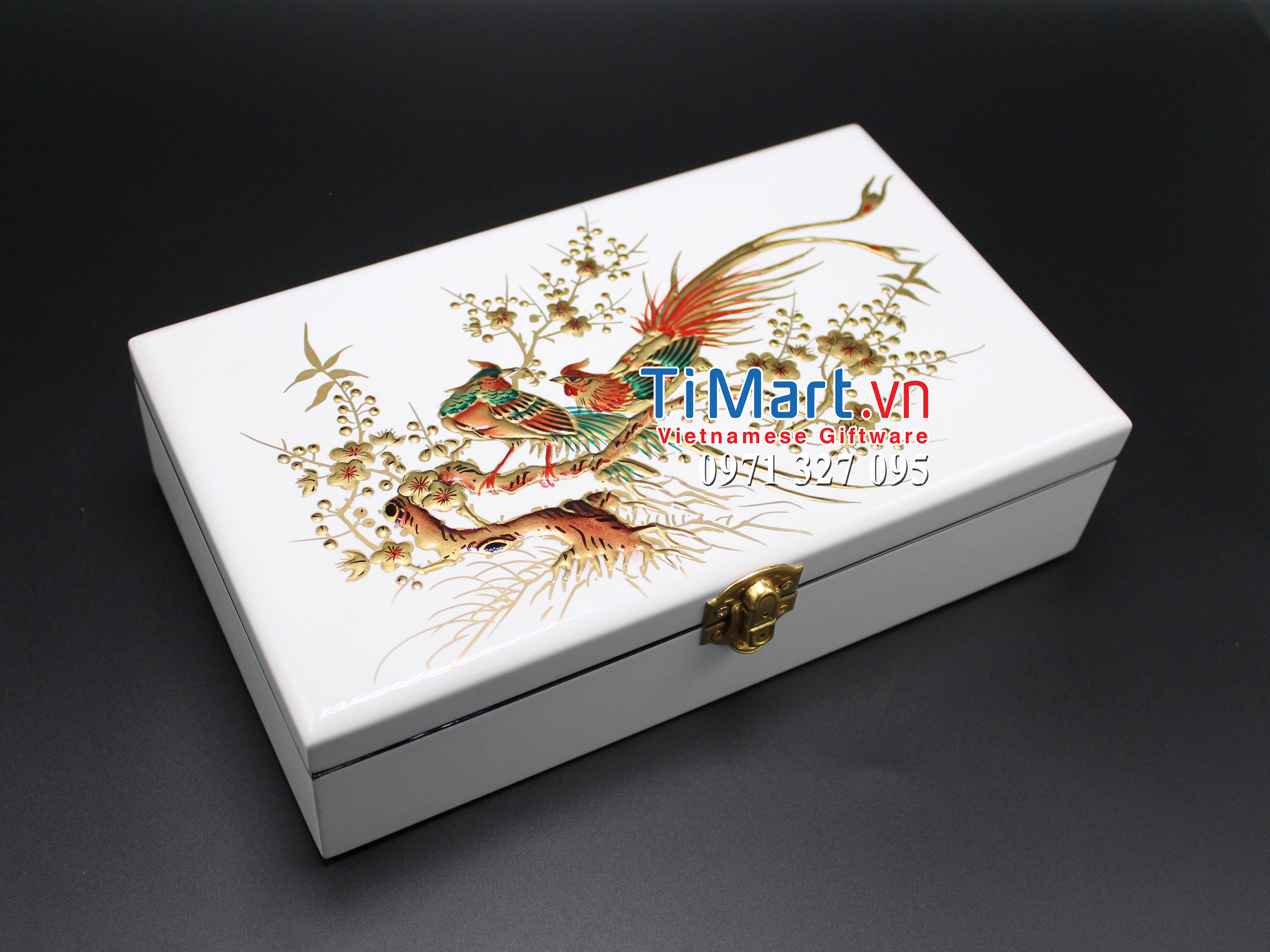 Lacquer Jewellery Box MNVSPC003